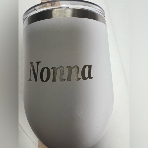POLAR CAMEL 12oz INSULATED STEMLESS WINE CUP.   WHITE MONOGRAMMED “NONNA” - Picture 1 of 7